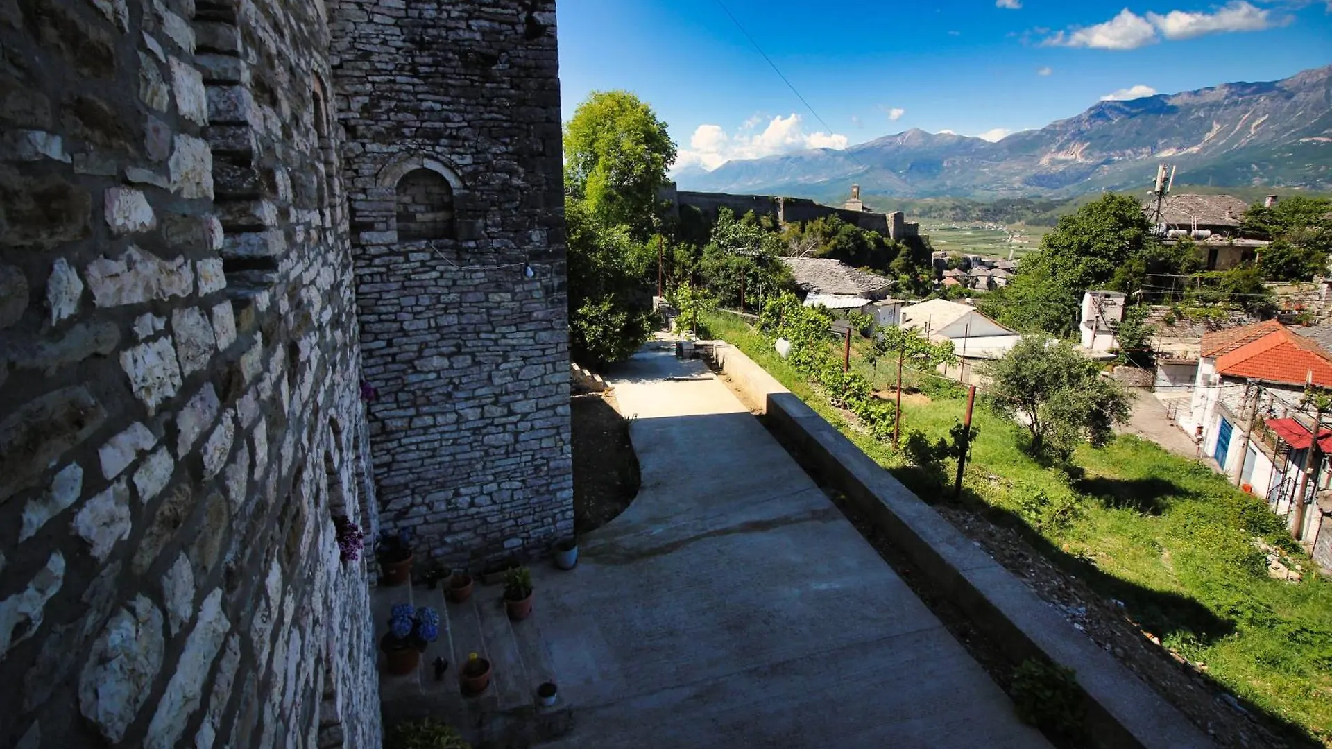 Bed & Breakfast Guri Guesthouse Gjirokastër Albánie