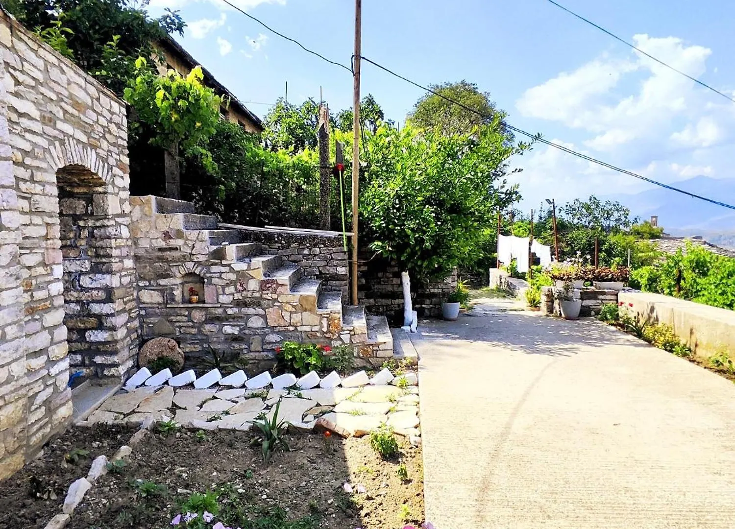 Frühstückspension Guri Guesthouse Gjirokastër Albanien