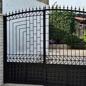 Pensjonat Amades, Gjirokastra