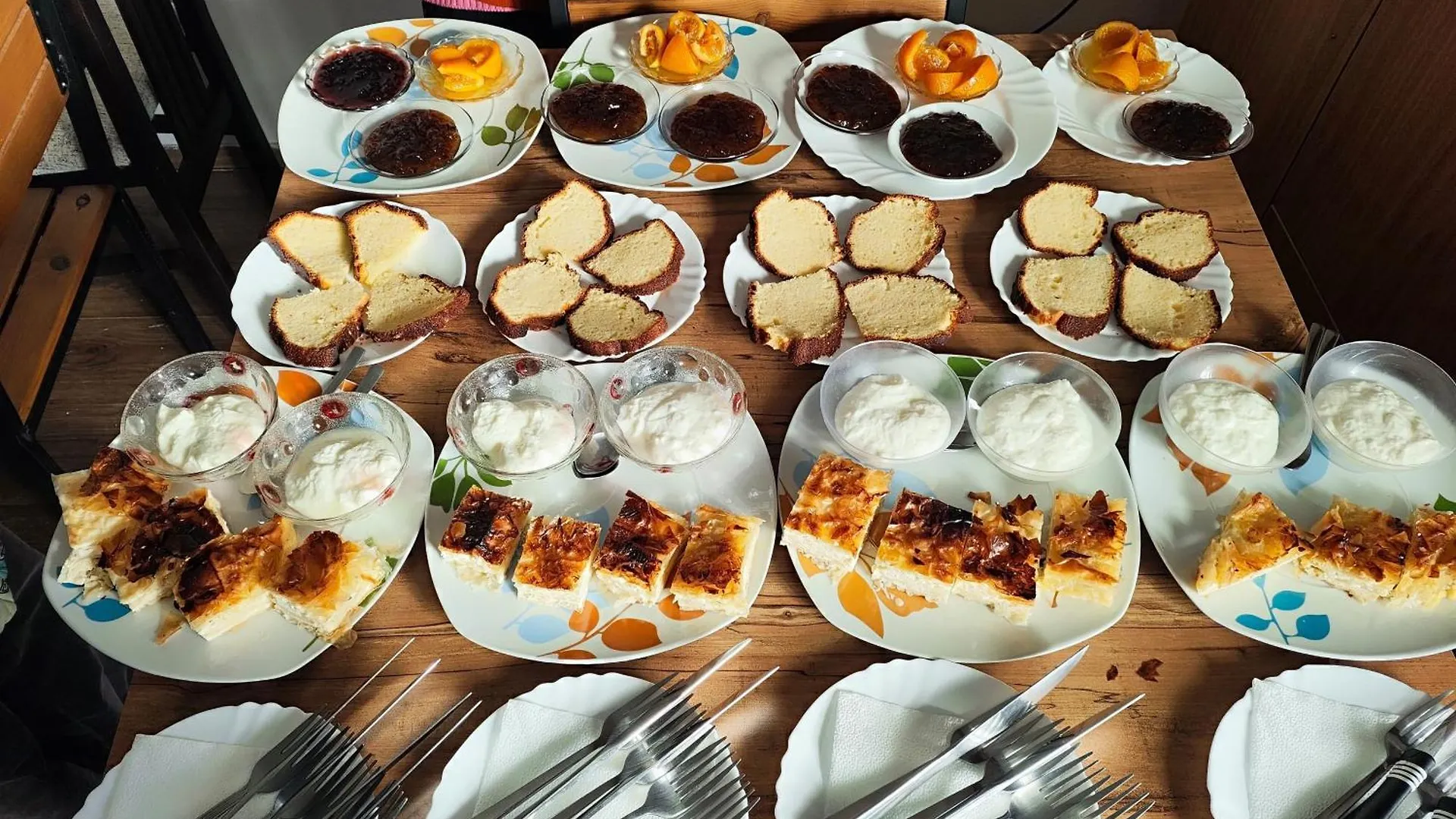 Guri Guesthouse Gjirokastër Bed & Breakfast